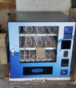 Brand New In Box Seaga Vc16s Combo Snack Soda Vending Machine CC Reader Ready