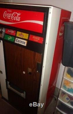 CA0003 Vintage Coca Cola Coke Vendo Model V220-125 Can Soda Pop Vending Machine