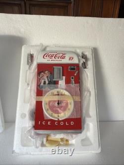 COCA-COLA Time For Refreshment Vending Machine Cuckoo Clock Bradford Exchange