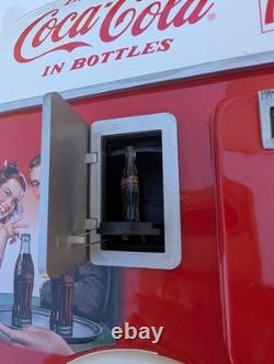 COCA-COLA Time For Refreshment Vending Machine Cuckoo Clock Bradford Exchange