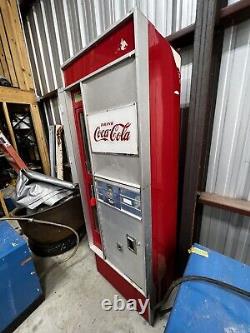 COCA COLA Vending Machine Coke Bottle IT GETS COLD