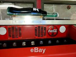 COCA-COLA vending machine