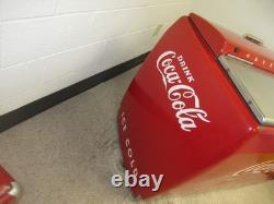 COKE MACHINE COCA COLA COOLER Original Finish. Nice to see old paint 1950's