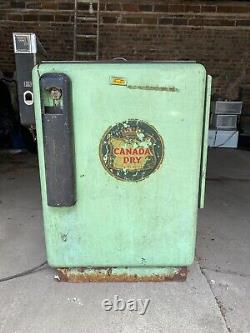 Canada Dry Ideal 35 Slider Vending Machine HTF Collectible NOT WORKING Vintage