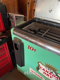 Canada dry pop vending machine