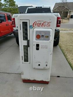 Cavalier 72 Coke Machine