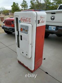 Cavalier 72 Coke Machine