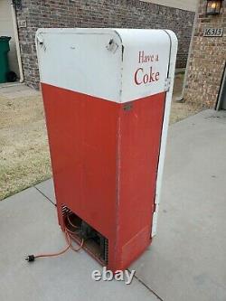 Cavalier 72 Coke Machine