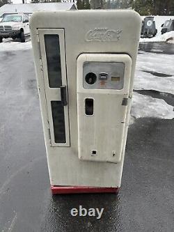 Cavalier 72 Coke Machine Original Paint