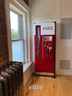 Cavalier 96 Coca Cola Vending Machine Professionally Restored