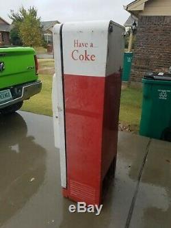 Cavalier 96 Coke Machine