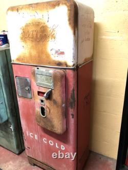Cavalier C 51 Coca-Cola Machine, Coin Door With Bezel