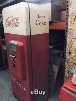 Cavalier C-51 Coca Cola Machine Unrestored