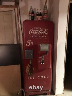 Cavalier C51 Coca Cola vending machine