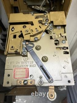 Cavalier CSS-8-64 Coke Machine With Coke Bottles