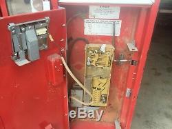 Cavalier Coke Machine USS-8-64