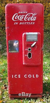 Cavalier Vintage Coca-Cola Coke Machine Ice Cold Freight Included