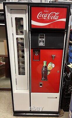 Coca Coca Vintage Cavalier 15 Cents Vending Machine