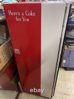 Coca Coca Vintage Cavalier 15 Cents Vending Machine