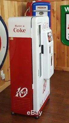 Coca Cola, Cavalier 72 Coke, soda bottle vending machine, Super Superior Resto