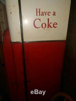 Coca Cola (Coke) Machine-Vendo 44 ALL ORIGINAL Worked Last Plugged In