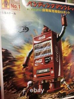 Coca Cola Coke Vending Machine Robot Red Piggy bank Figure 1/8 limited RARE Used