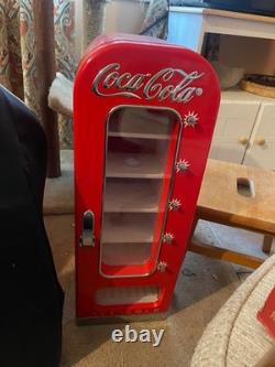 Coca-Cola Koolatron Retro Vending Machine Mini Fridge Can Cooler AC/DC