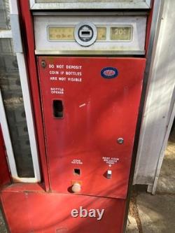 Coca Cola Machine Cavalier CS-96 unrestored non-working