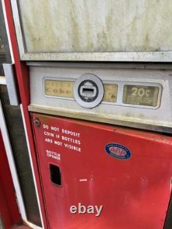 Coca Cola Machine Cavalier CS-96 unrestored non-working