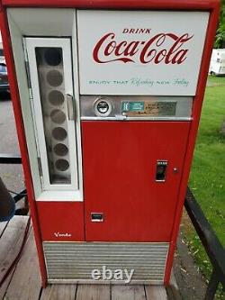 Coca Cola Machine Vendo H63C (Fully Functional) 63 c. 1960 Excellent
