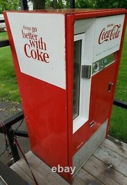 Coca Cola Machine Vendo H63C (Fully Functional) 63 c. 1960 Excellent