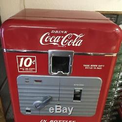 Coca-Cola Soda Cooler Machine Model 33 Takes 6.5oz Bottles