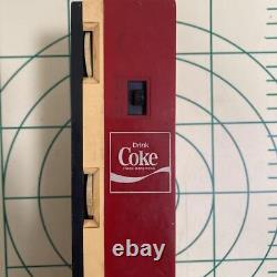 Coca Cola Trade Mark Ragd Vending Machine Type Radio Vintage Ornament Junk