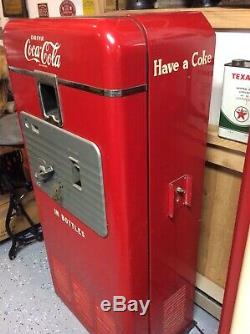 Coca Cola Vending Machine Coke Vendolator 27A COKE Vendo