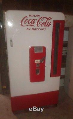 Coca-Cola Vendo H-110 Coke Machine Coca Cola H110C 110 H110 83 H-1110