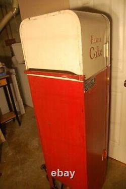 Coca Cola Vintage 1950 Vendo 44 Vending Machine 100% Original