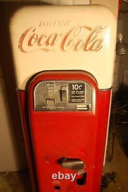 Coca Cola Vintage 1950 Vendo 44 Vending Machine 100% Original