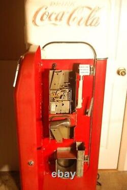 Coca Cola Vintage 1950 Vendo 44 Vending Machine 100% Original