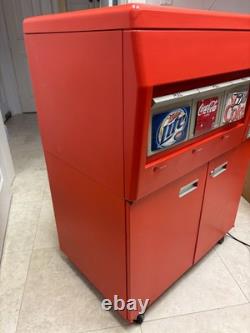 Coca-Cola Vintage Vending Machine 1984 DrinkBox RARE! NEVER SOLD! IMMACULATE