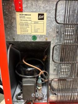 Coca-Cola Vintage Vending Machine 1984 DrinkBox RARE! NEVER SOLD! IMMACULATE