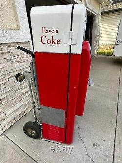 Coca Cola Vintage Vending Machine VENDO 44