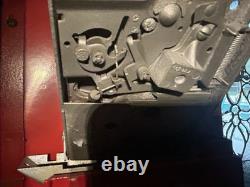 Coca-Cola Vintage Vending Machine Vendo V-39 5-cent Coin