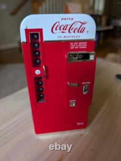 Coca Cola Vintage Wending Machine Toy Makes Noise/Works