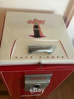 Coca Cola vintage refrigerator- restored beautifully Cavalier 2 case office cool