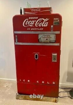 Coca Cola vintage vending machine-unrestored