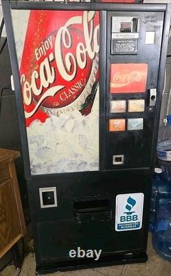 Coca-cola Vending Machine Vintage Collectible