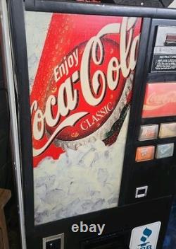 Coca-cola Vending Machine Vintage Collectible