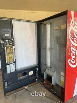 Coca cola coke vending machine