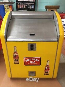 Coca cola machine/royal Crown Cooler