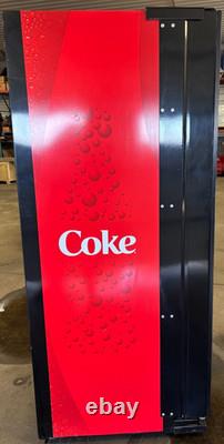 Coco-Cola Soda Vending Machine